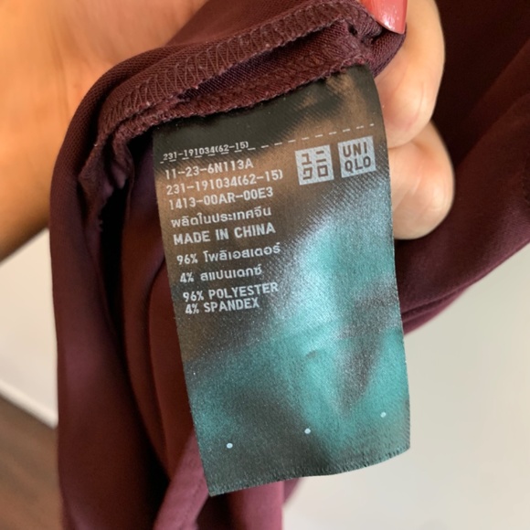Uniqlo Maroon blouse - Picture 4 of 4